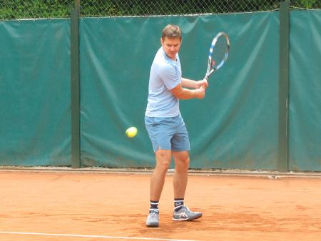 Kamničani prvič letos izgubili, v odločilnem srečanju dvojic so bili boljši gostje TK Center court iz Ljubljane (1)